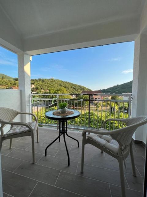 Apartment Ciro Herceg Novi Exteriör bild
